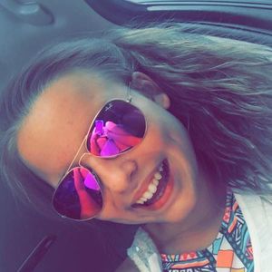 Meet your Posher, Jacee